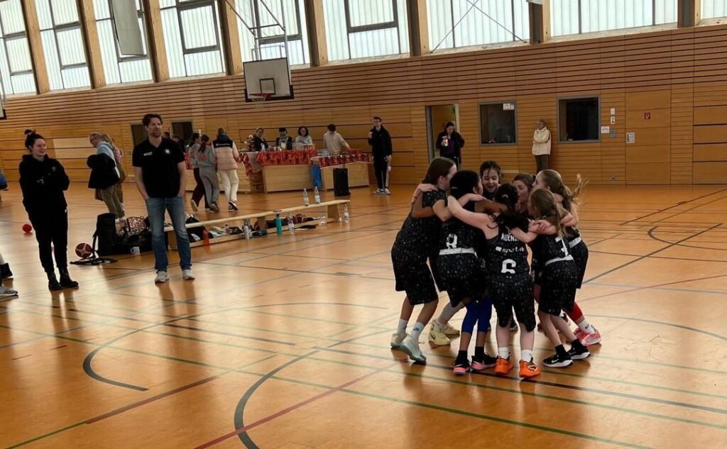 Unterstützt unsere U12w – noch ein Schritt bis zum Final 4!