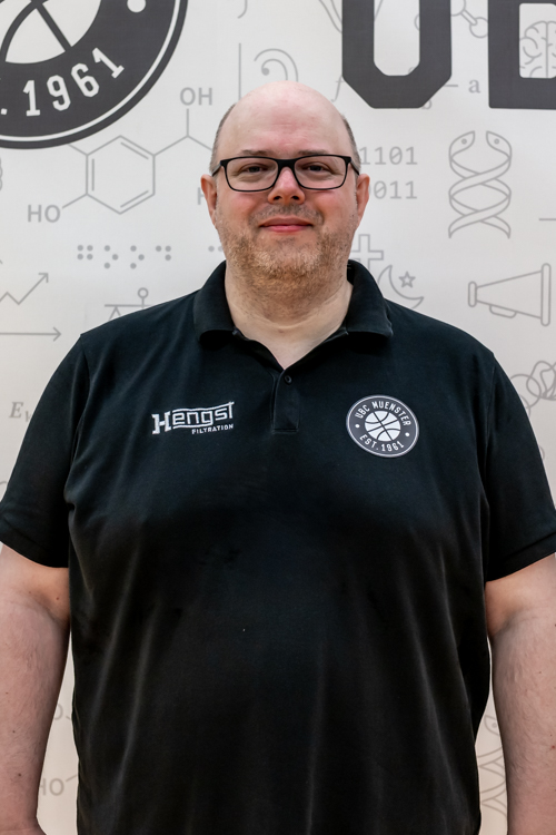 Hello- I am Dominik Braune