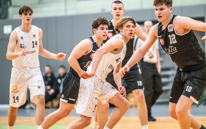 DSC_8548 (1) DSC_8548 (1)