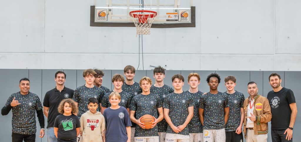 Fast Food und Fastbreak: Burger King stattet U19 des UBC Münster aus